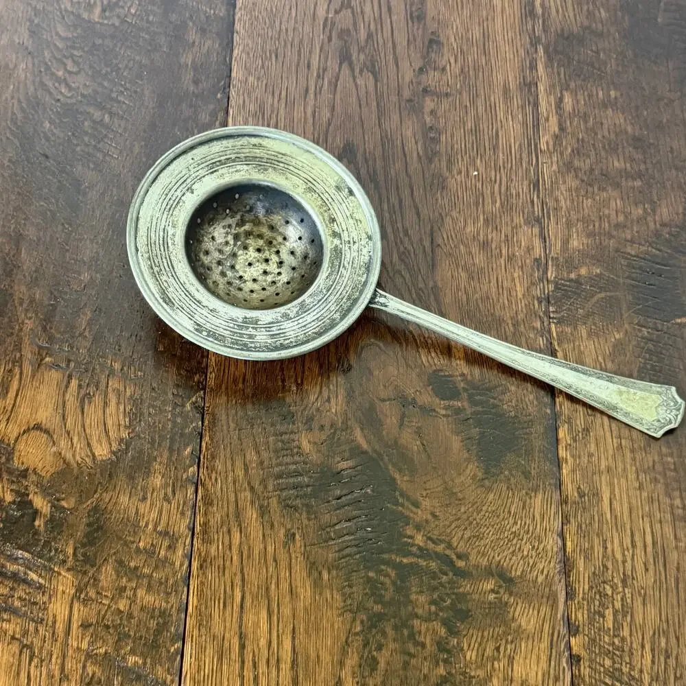 Vintage Veribest Silver Plated English Style Tea Strainer Spoon